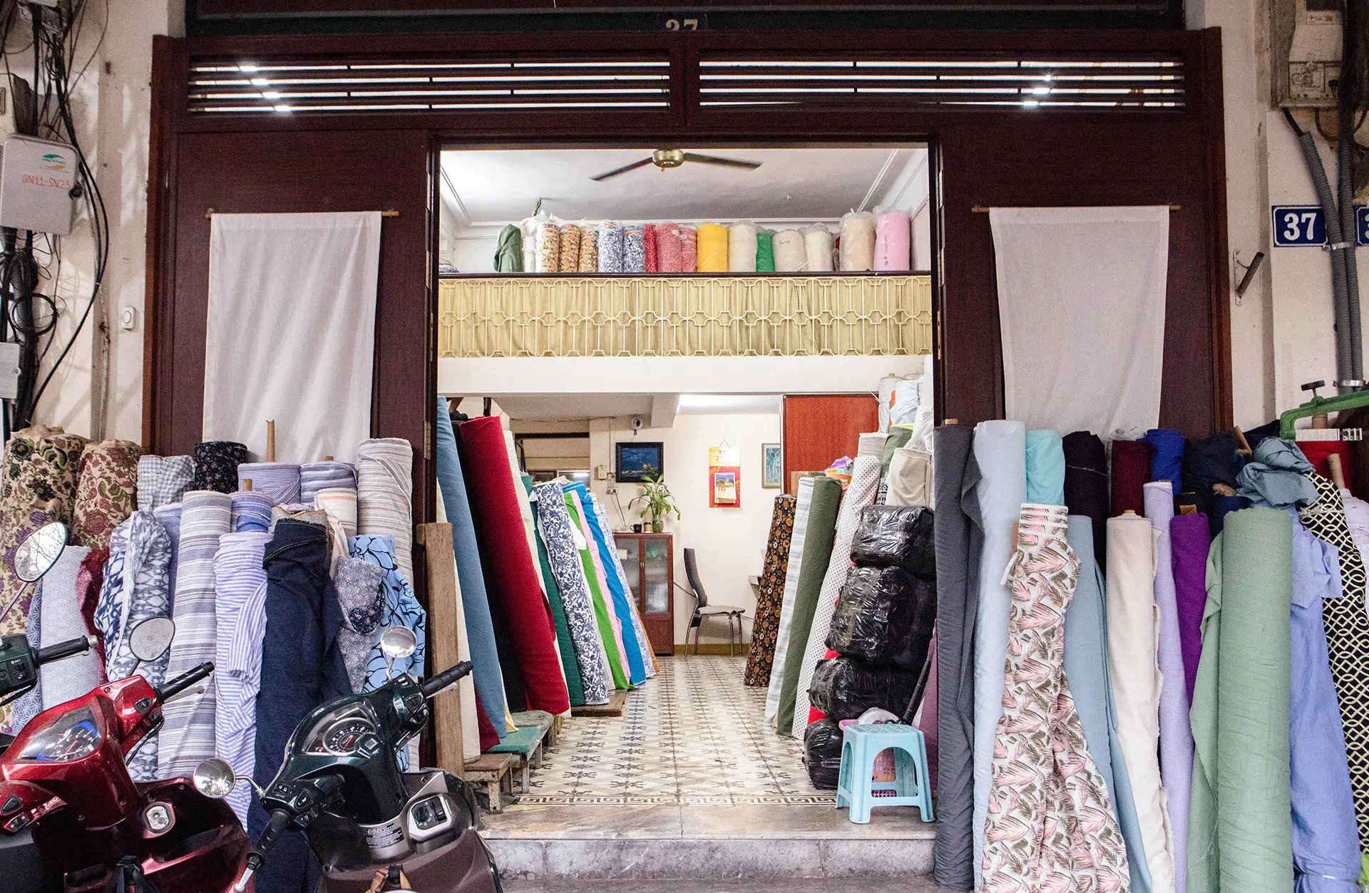 Lamoc - Tiệm vải sợi tự nhiên cung cấp vải linen lụa chất lượng